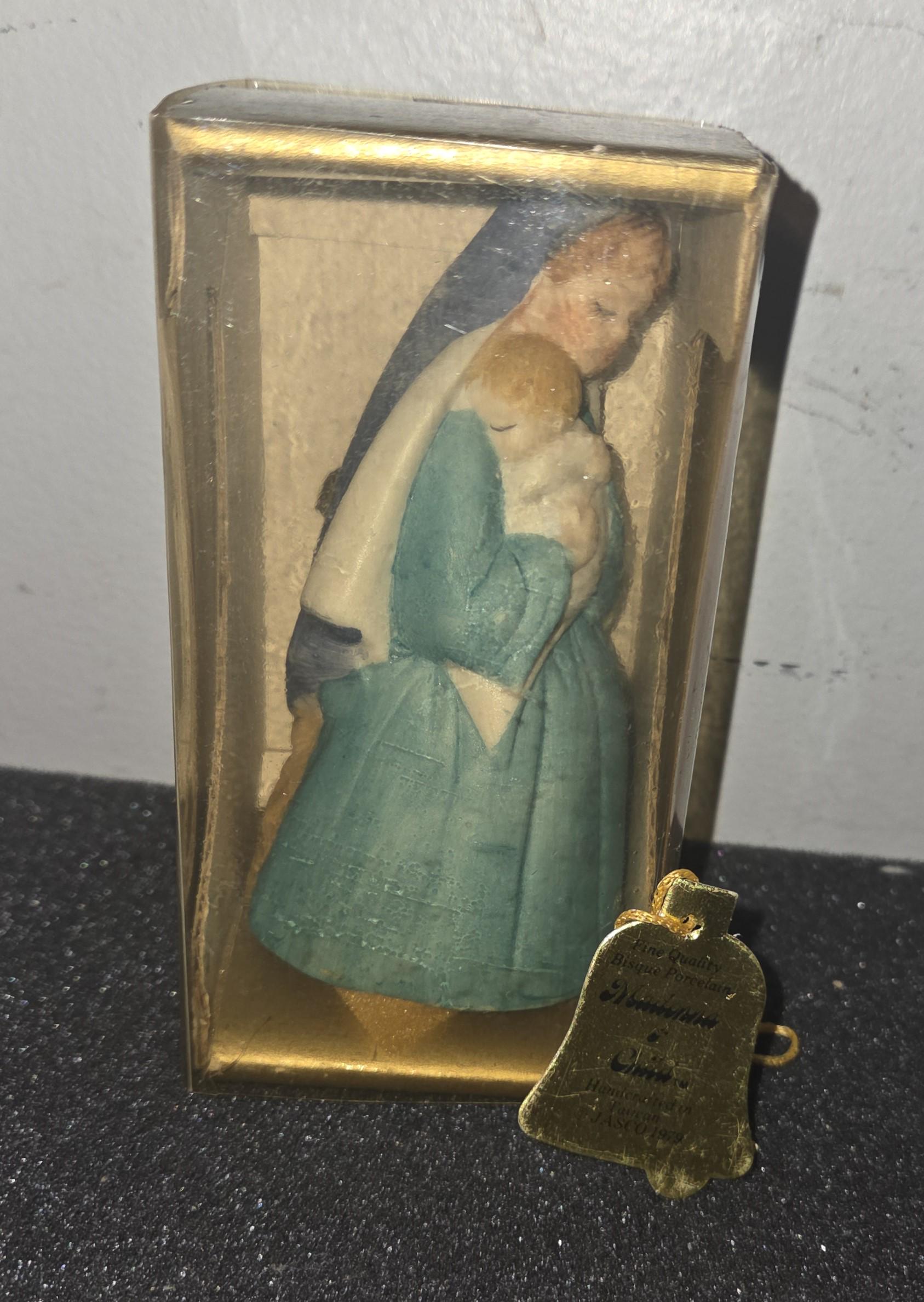 Vintage 1979 Jasco Bell Madonna Mary Holding Baby Jesus Child