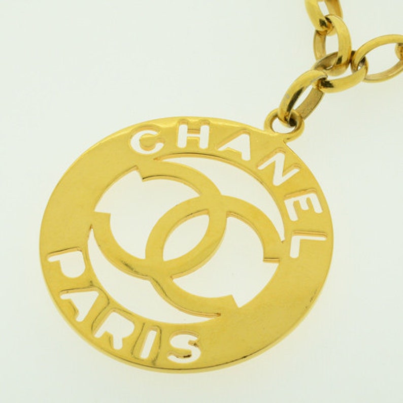 CHANEL Vintage 18k yellow gold plated Oversized CC Logo Disc | Etsy
