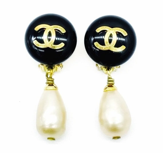 Chanel Vintage Ccs Charm Pearl Black Evening Dangle Drop 