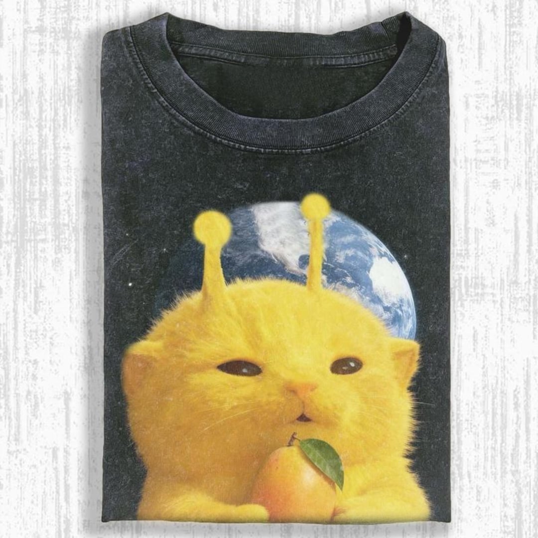 ACKY CAT T-SHIRT, Wacky Alien Cat T Shirt, Funny Weird Cat Graphic Tee ...