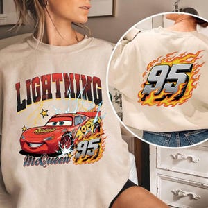 Sudadera de Rayo McQueen de 1977 con estampado a doble cara, sudadera con capucha de Disney Pixar Cars, suéter de Rayo McQueen, sudadera de Radiator Springs imagen 5