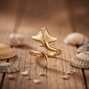 Manta Ray Ring | Sterling Silver 925 Adjustable Ring | Ocean Statement Ring