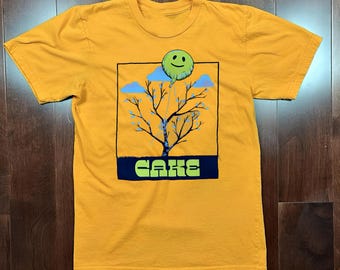 Cake Band Tour Live Album Gelb T-Shirt Größe S-4XL Gildan Classic