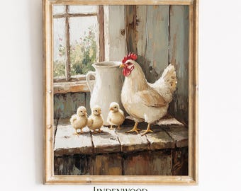 Puede incluir: Impresión enmarcada que presenta una gallina con tres polluelos y una jarra blanca sobre una superficie de madera. La gallina tiene cresta y barbilla rojas. El fondo incluye una ventana y paneles de madera desgastados. Impreso por Lindenwood Prints.