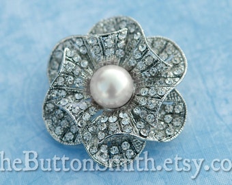 brooch
