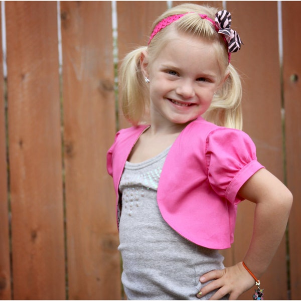 Little Missy Bolero for Girls 12M-8Y PDF Patron et instructions - Manches bouffantes - Longueur courte - Couture facile