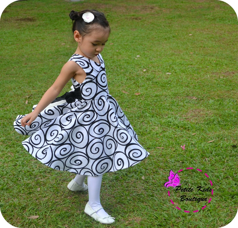 Donna Dress for Girls 12M-12Y PDF Pattern & Instruction-crisscross front-low back-circle skirt-big bow image 4