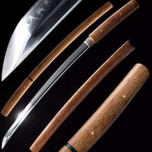 Ręcznie kuty japoński miecz samurajski Katana Full Tang, ostry jak brzytwa, miecz Shirasaya Wakizashi ze stali węglowej T10 z naturalnym drewnem Wenge Saya