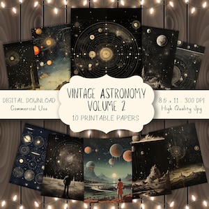 Può includere: Una collezione di dieci carte stampabili a tema astronomia vintage. Le immagini presentano corpi celesti, pianeti e mappe stellari in tonalità seppia. Il testo sull'immagine recita "Vintage Astronomy Volume 2". Ogni carta misura 21,59 x 27,94 cm.