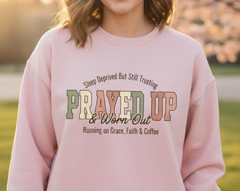 Gebeden en versleten PNG-christelijke moeder shirtontwerp (sublimatie/cricut downloaden)