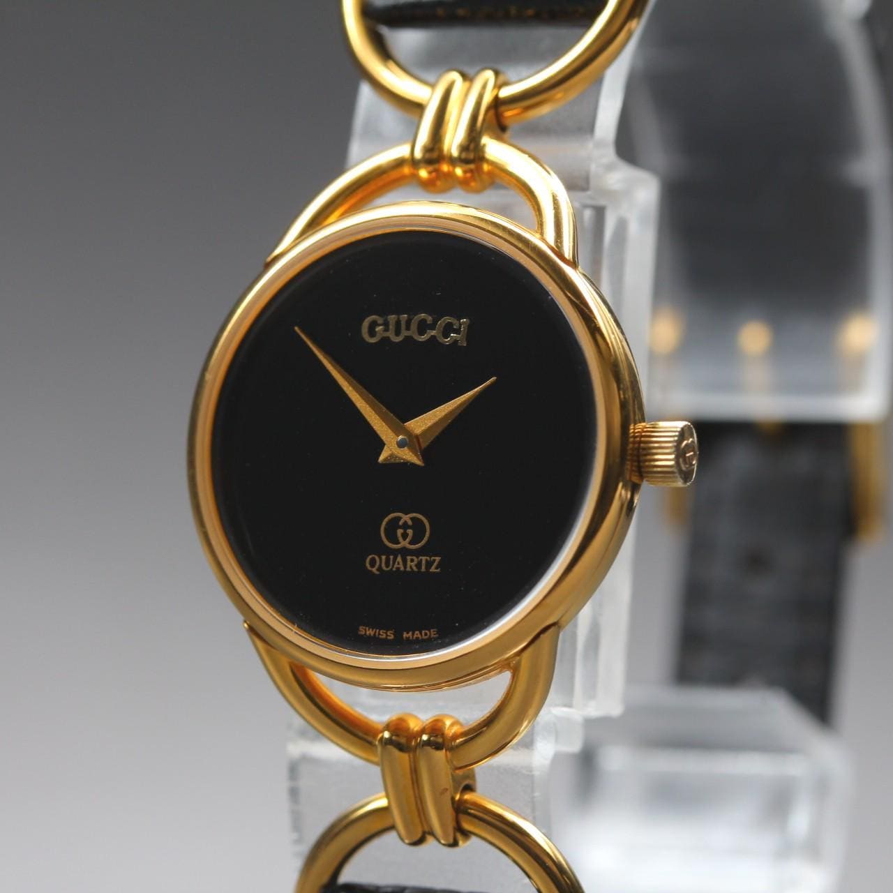 Vintage 1990s Gucci 6000L Women’s Watch Swiss-Made, Gold-Plated Gucci 6000L watch Price: R4300 Year: 1980 main image 3