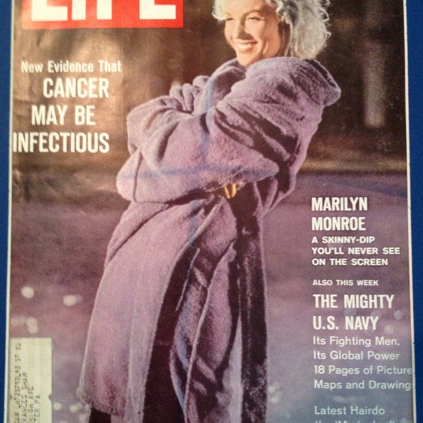 1962 LIFE Magazine Cover Marilyn Monroe Skinny Dip