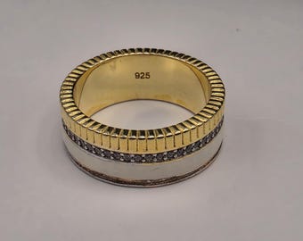 Gold Silver Two Tone Band Ring — Textured Accent Strip Size 7