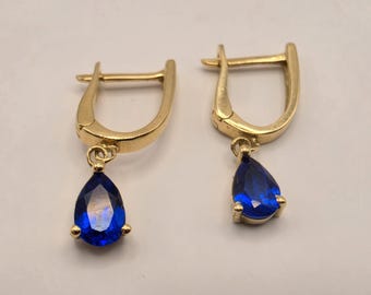 18K Yellow Gold Sapphire Drop Earrings, Polished Fine Jewelry (0.75 x 0.375 Inch)