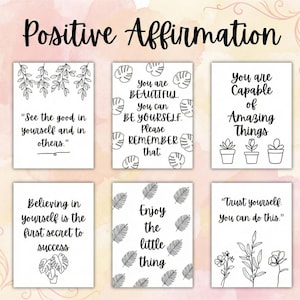 K&ouml;nnte beinhalten: Sechs wei&szlig;e Karten mit schwarzem Text und Strichzeichnungen, die positive Affirmationen enthalten. S&auml;tze wie "Du bist sch&ouml;n" und "Genie&szlig;e die kleinen Dinge" sind enthalten. Der Hintergrund ist eine Aquarellwaschung in Rosa- und Pfirsicht&ouml;nen.