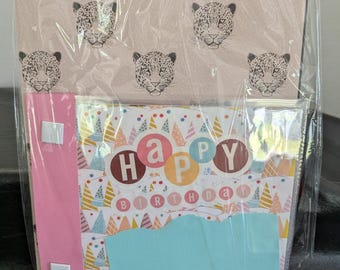Paquete de regalo de cumpleaños para ella / Diario, álbum de recortes, lienzo decorativo, llavero, juego de bolígrafos / Regalo de recuerdo de cumpleaños único