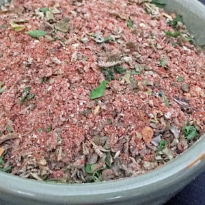 Gusto Spice Brazilian-style BBQ spices for beef. Try on steak, brisket, chuck, roasted vegetables, braised dishes and stews. 
No fillers or additives. Ingredients include marjoram, cumin, allspice, lime zest, garlic and onion. 
Gusto Spice on Etsy.