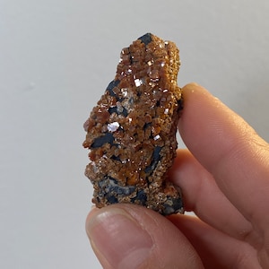 Vanadinite with barite