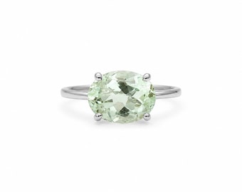 Ovale ring met groene amethist, sterling zilver, gerhodineerd, minimalistische klassieke stijl
