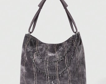 Borsa a tracolla grunge punk con dettaglio a catena, borsa gotica anticata