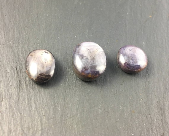 Cabochons en pierre semi-précieuse semi-précieuse semi-précieuse Star Sapphire | lot de 3 373246 Cabochons en pierre semi-précieuse semi-précieuse semi-précieuse Star Sapphire | lot de 3 373246