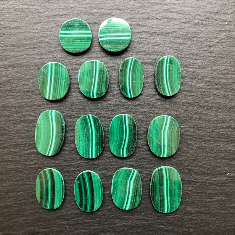 Jewelry Supplies Polished Loose Stones 14 Malachite Natural Stone Cabochons Wire Wrapping Parcel Lot of 14 Undrilled Cabs
