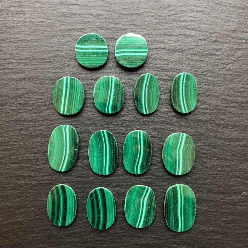 Jewelry Supplies Polished Loose Stones 14 Malachite Natural Stone Cabochons Wire Wrapping Parcel Lot of 14 Undrilled Cabs