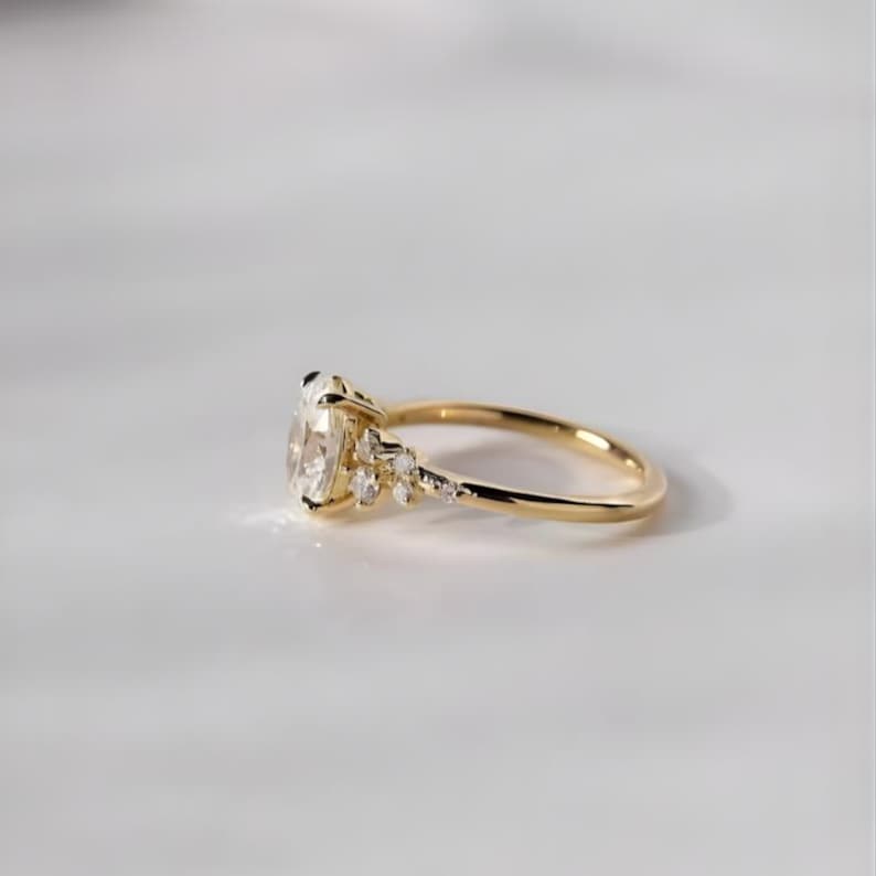 IGI certified oval diamond ring for proposals.
