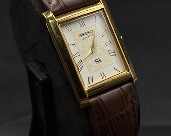 Vintage Seiko Slim Quartz Made In Japan Men’s Classic Wrist Watch
