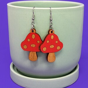 Mushroom Dangle Earrings | Woodland Earrings | Mushroom Earrings | Mushroom Jewelry | Cute Jewelry | Hypoallergenic | Toadstool Earrings