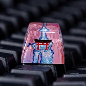 Klawiatura Sakura Torii, Klawiatura Cherry Blossom Artisan, Różowa dekoracja klawiatury mechanicznej, Japoński prezent wiosenny