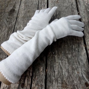 gants en laine tricotés, gants à doigts, gants longs en tricot avec les doigts, gants complets en tricot, gants de mariage, manchettes blanches en tricot, mitaines image 2