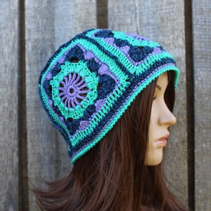 Bonnet coloré au crochet, chapeau carré de grand-mère en coton respirant, chapeau d'été fait main image 2