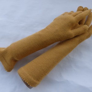 gants en laine tricotés, gants à doigts, gants longs en tricot avec les doigts, gants complets en tricot, gants de mariage, manchettes blanches en tricot, mitaines image 10