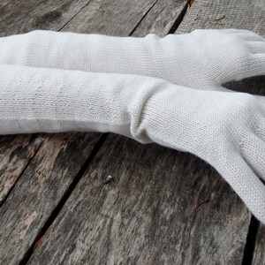 gants en laine tricotés, gants à doigts, gants longs en tricot avec les doigts, gants complets en tricot, gants de mariage, manchettes blanches en tricot, mitaines image 6