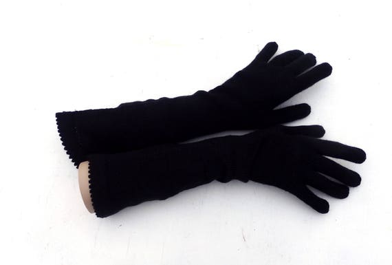 Long knit gloves online ladies