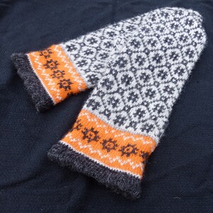 knitted  warm wool mittens, knitted Latvian mittens, knitting gray  mittens, nordic hand warmers, fair isle winter gloves, size M mittens
