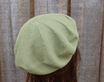 Knit  green French beret, knitted unisex wool classic beret hat, women  hat, thin spring hat