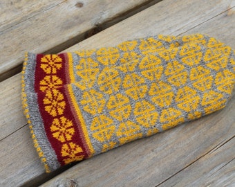 Warme Wollhandschuhe, gestrickte Lettische Handschuhe, Strickhandschuhe braun Gelb, Nordische Handstulpen, Fair Isle Winterhandschuhe, Ungefütterte Handschuhe