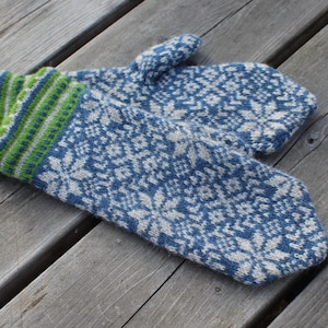Handmade Latvian Knitted Wool Gloves - Gray Blue Mittens