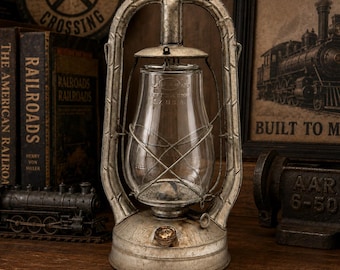 Antique R. E. Dietz Company "Monarch" New York Lantern