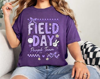 Paars Team Happy Field Day School Comfort Kleuren Reis voor Leraar Student T-shirt, Field Day Teacher Gift, School Team Graphic T-shirt