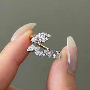 Bague de fiançailles en diamant de laboratoire taille marquise | Or 14 carats bicolore | Certifiée IGI | CVD