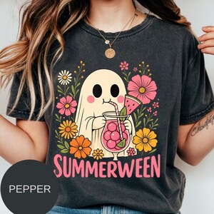 Summerween Ghost-shirt, Ghost Summer-T-shirt, Spooky Vibes, bloemdessin S-4XL