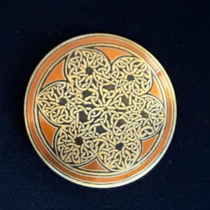 Vintage Reed & Barton Damascene Brooch / Pendant | 1977 MMA Book of Kells Celtic Knot Pin