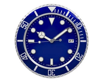 Modern Dive Wall Clock – Silent 34cm Statement Clock for Home & Office