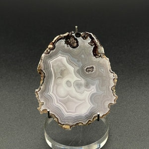 Laguna Agate from Ojo Laguna Chihuahua, Mexico, blueish gray banding with white clouds