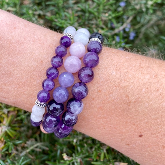 Amethyst Stretch Bracelet with Silver Accent Beads Amethyst Stretch Bracelet with Silver Accent Beads