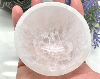 3" Selenite Charging Bowl. Perfect for charging your crystals, crystal healing and energy clearing. Meditation, Reiki, Yoga