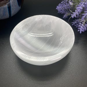 4&quot; Round Selenite Bowl Crystal Charging Dish